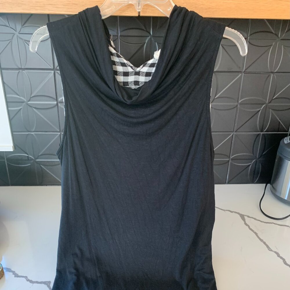 Cowl Neck Sleeveless HiLo Checked Top